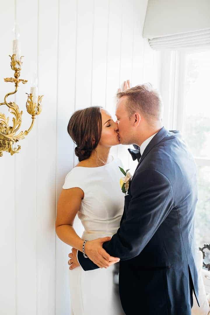 Bride-And-Groom-Posing-Idea-Utah