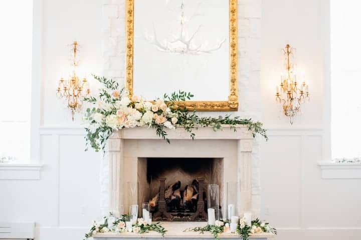 Large-White-Bright-Mirror-And-Floral