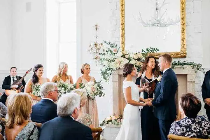 Bride-And-Groom-Saying-Vows-In-Wedding-Ceremony