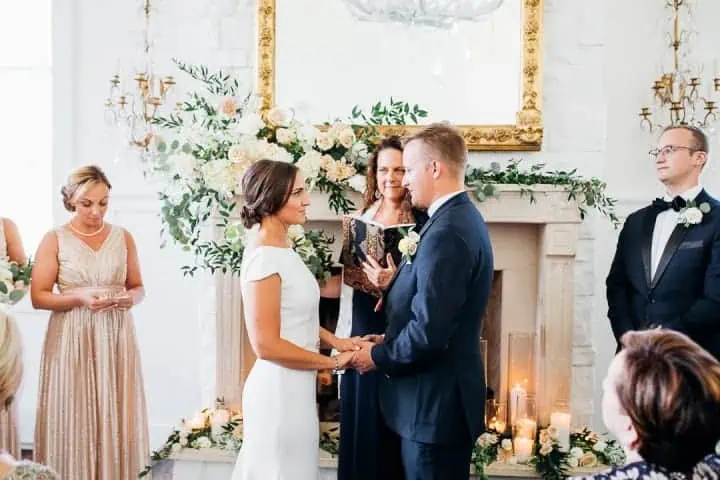 Bright-White-Wedding-Room-Utah