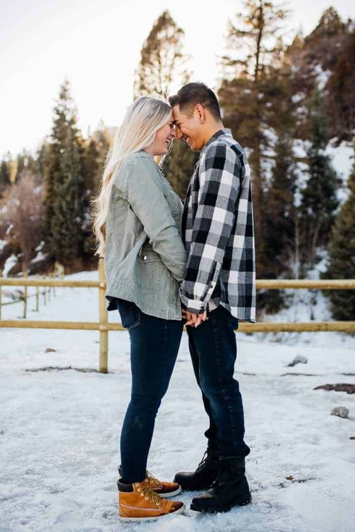 Classic-Kodak-Engagement-Winter-Shot-Canyon-Utah
