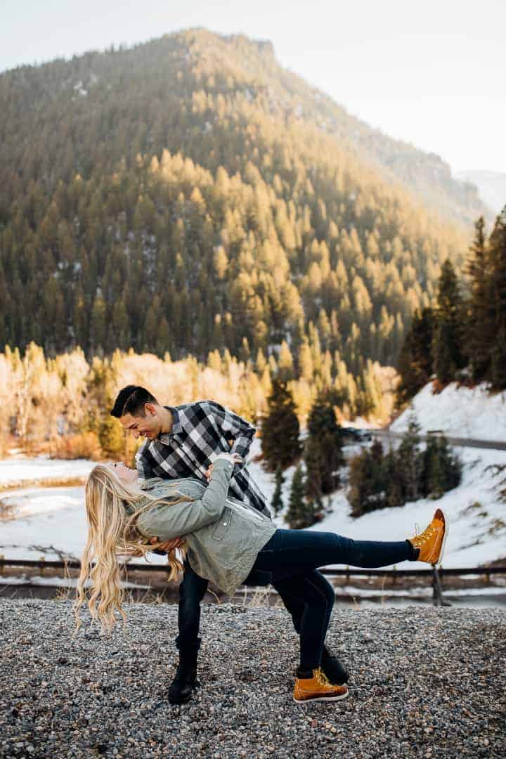 Classic-Engagement-Session-Tibble-Fork-Canyon