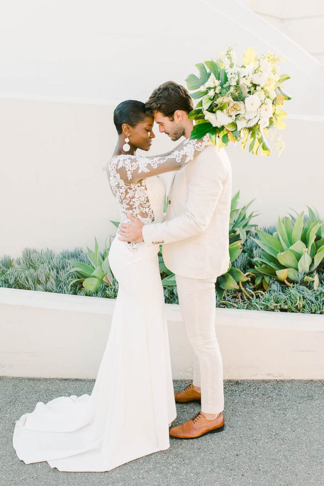 bright-and-light-wedding-photography-couple