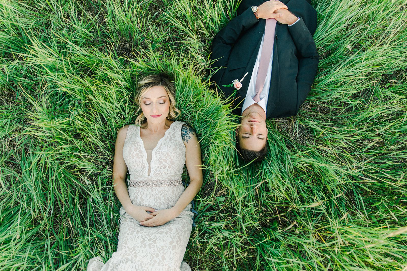 Salt Lake City Utah Bridal Wedding Photography, Tunnel Springs Park, bride and groom in open green field