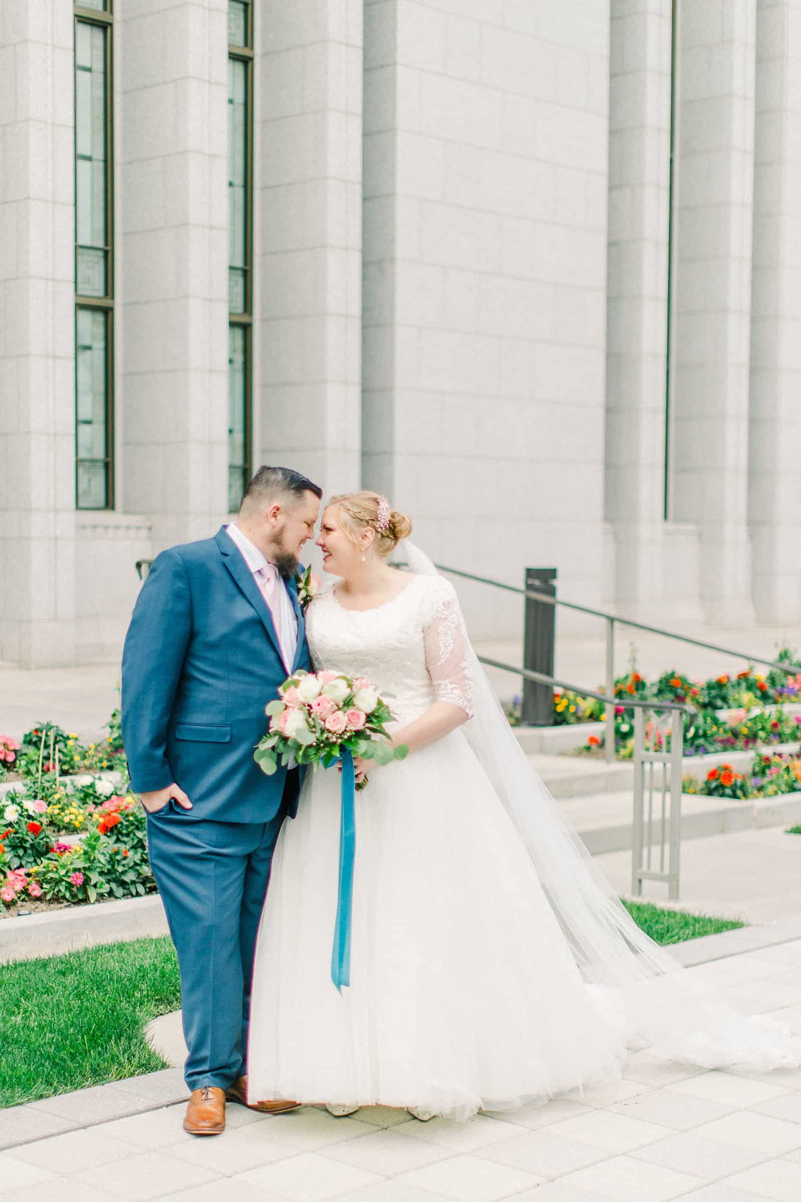 Draper LDS Temple Wedding, Utah wedding photography, summer backyard wedding, bride and groom