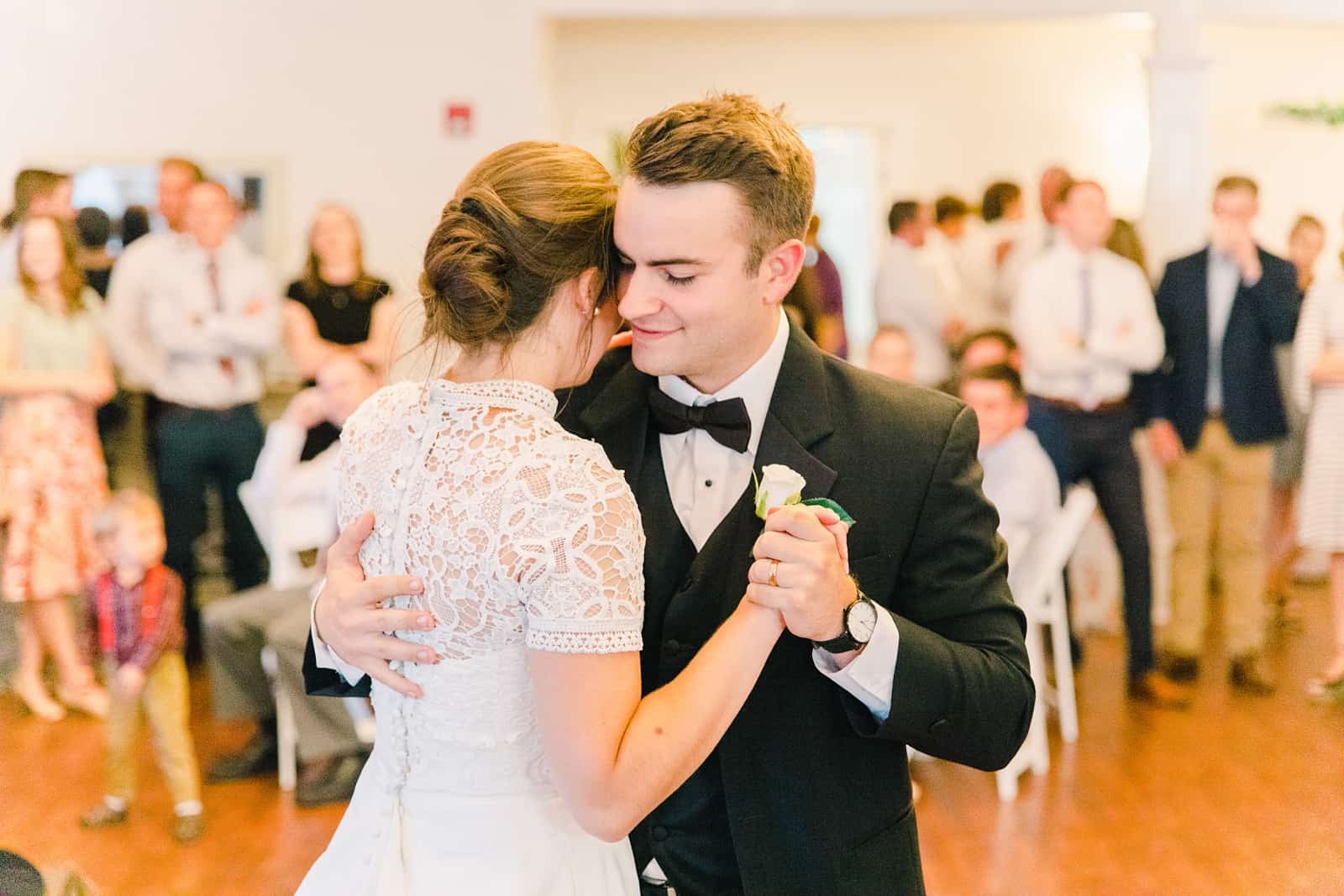 Clarion Gardens Payson Utah Wedding, bride and groom first dance