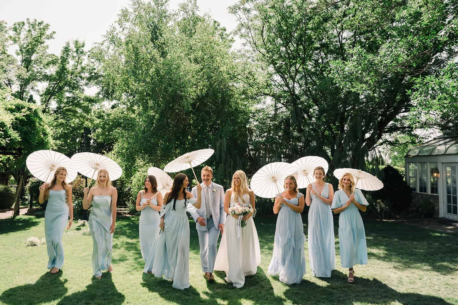 Branson Maxwell outdoor wedding with bridesmaids and groomsmen.
