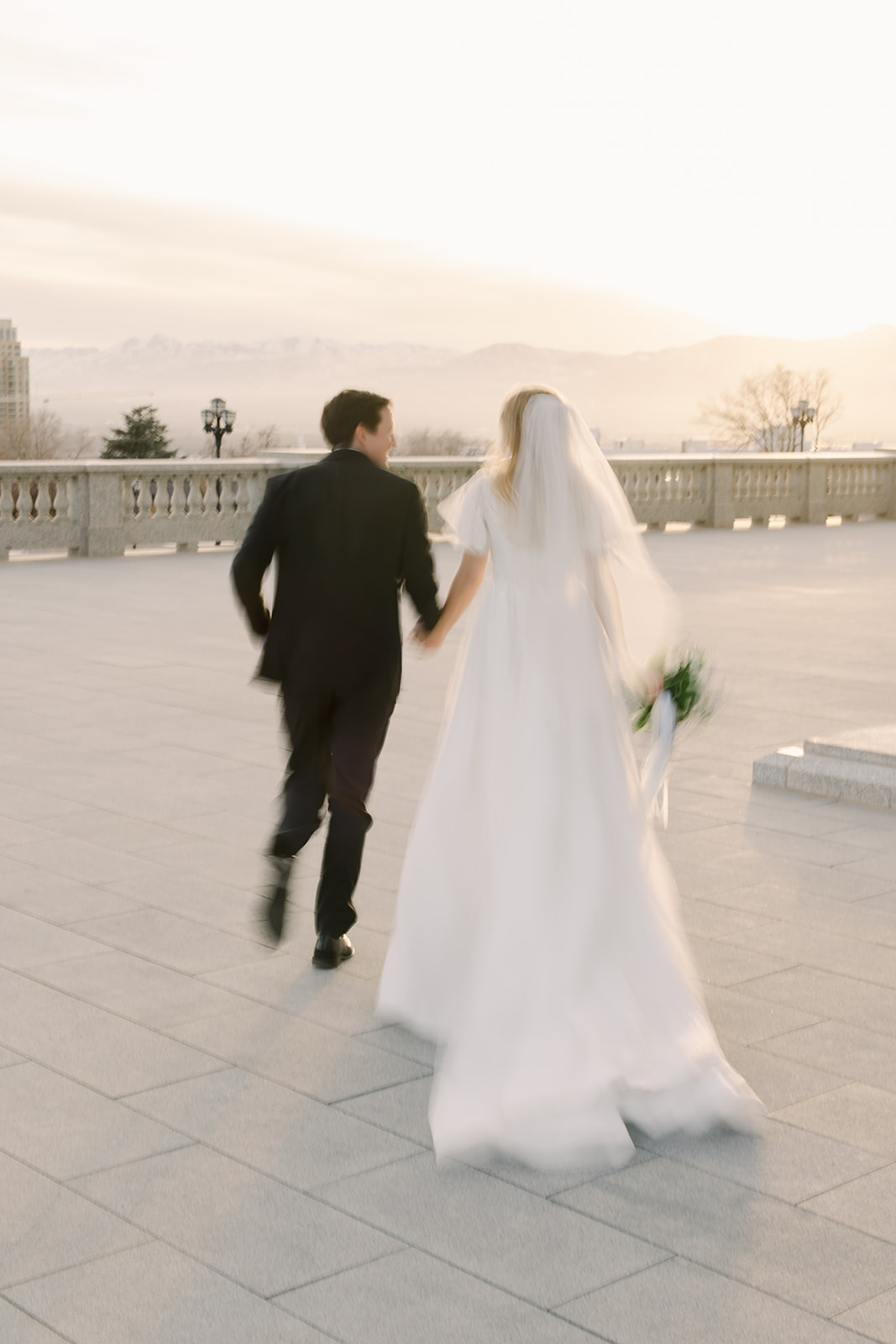 Utah State Capitol Building Outdoor Wedding Ceremony
